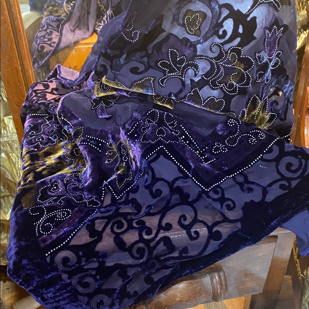 Purple Velvet Embroidered Headscarf 69 x 20 inch - Picture 4 of 7